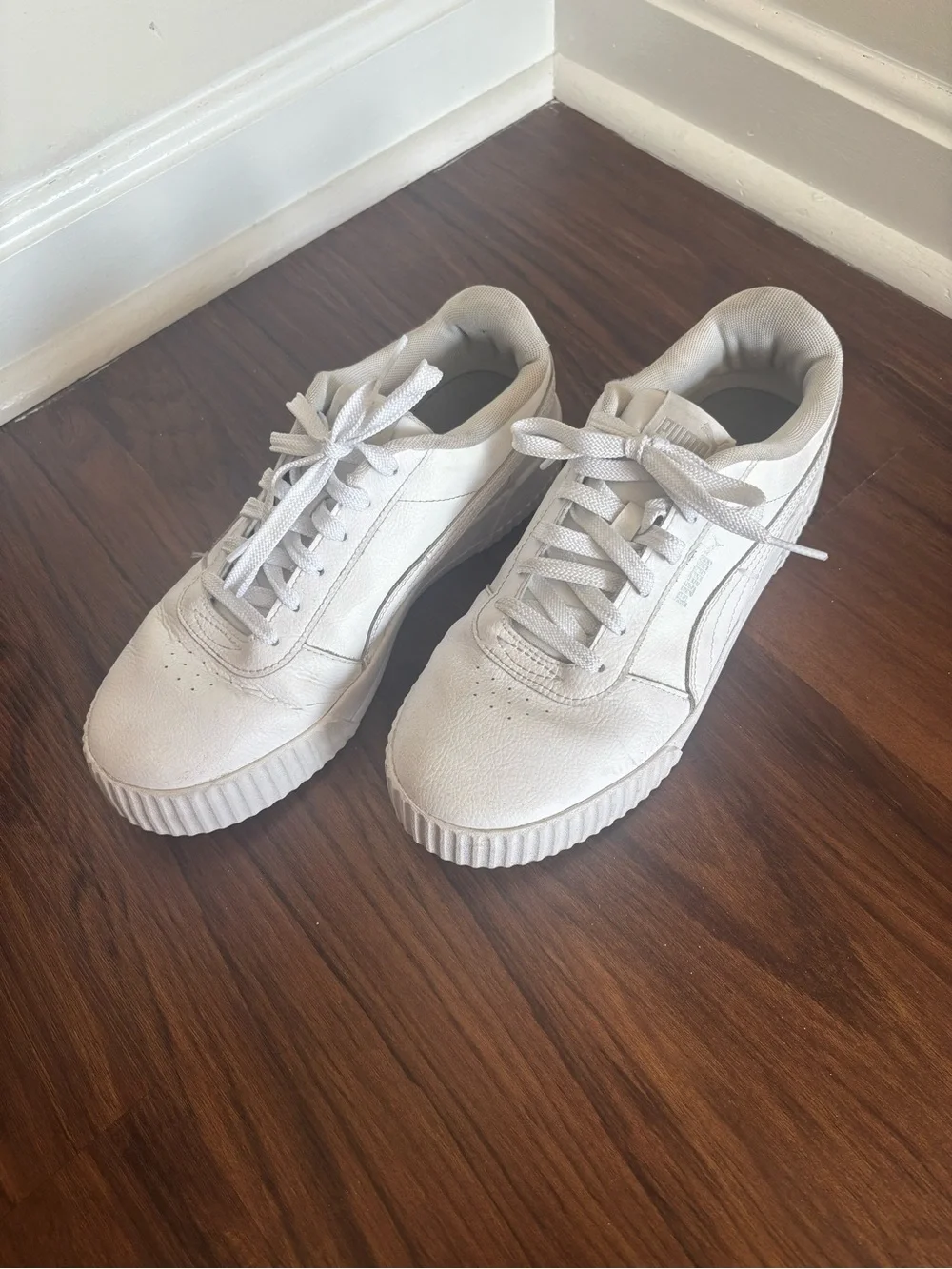 Puma Carina White Leather Platform Sneakers Size 10.5